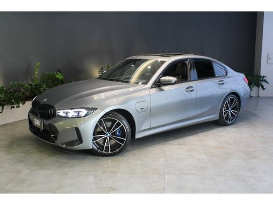 BMW 330e 2.0 16V TURBO HÍBRIDO M SPORT AUTOMÁTICO